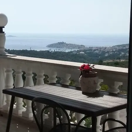 Διαμέρισμα Santa Marina *