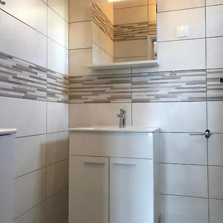 Santa Marina Apartment Primosten